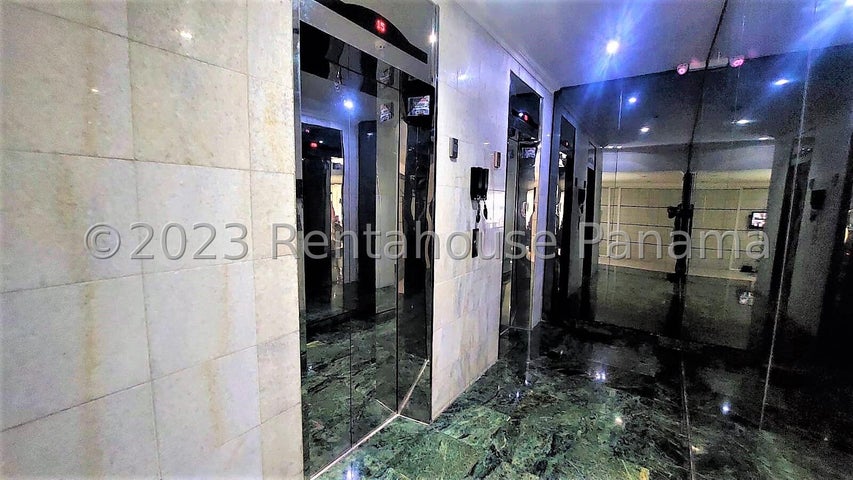 Exclusive Apartment in Bella vista